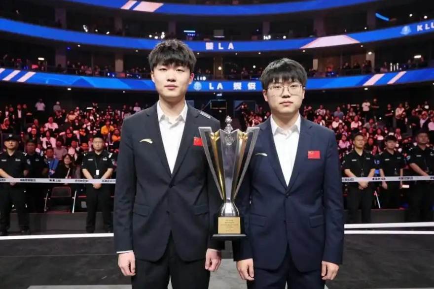 从跑崩到破四：一位业余跑者的必一运动训练复盘手记
